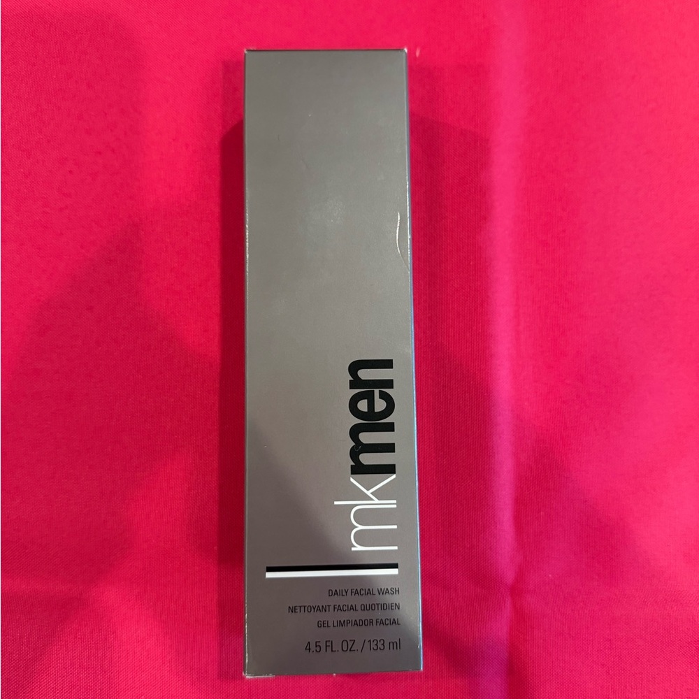 Mary Kay MKMen Daily Facial Wash 4.5 oz – NIB – Discontinued